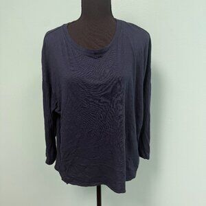 Sundry top scoop neck 3/4 sleeve lightweight in navy size 2